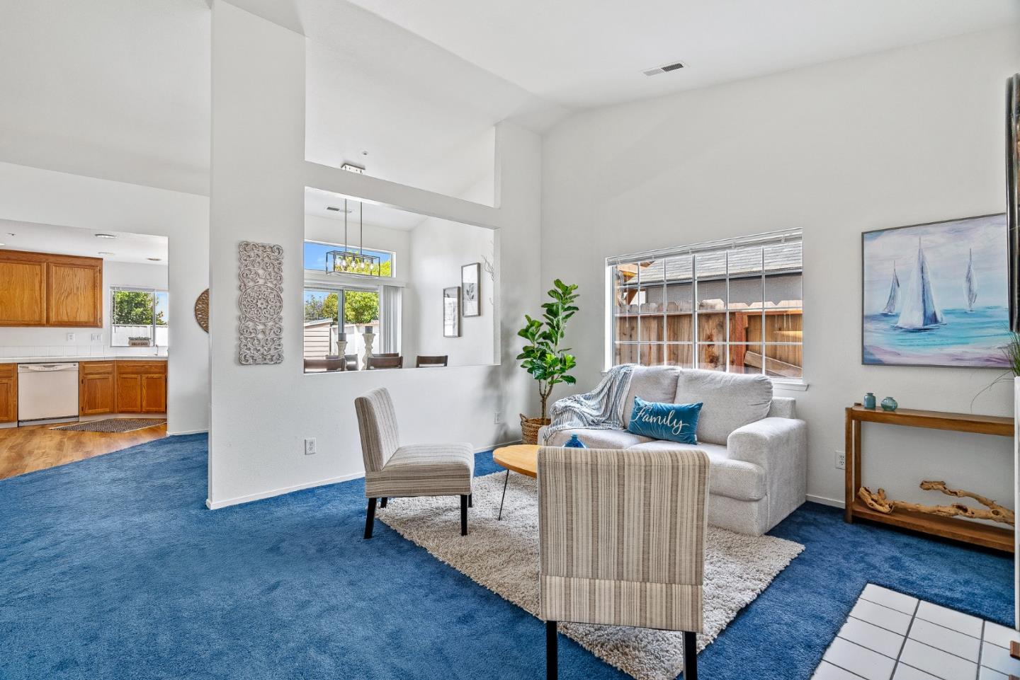 Detail Gallery Image 17 of 38 For 910 Cortina Way, Salinas,  CA 93905 - 4 Beds | 2 Baths