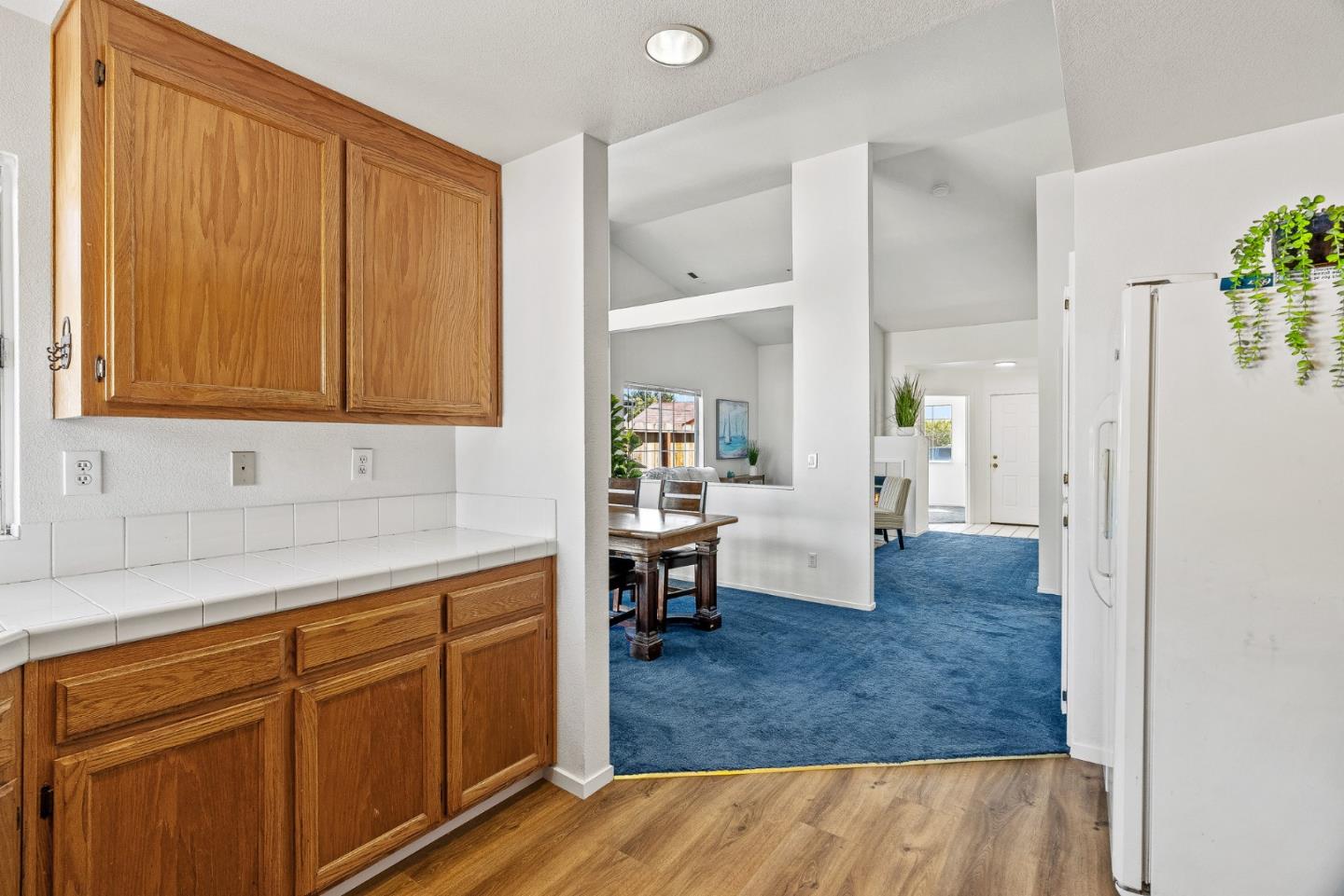 Detail Gallery Image 21 of 38 For 910 Cortina Way, Salinas,  CA 93905 - 4 Beds | 2 Baths