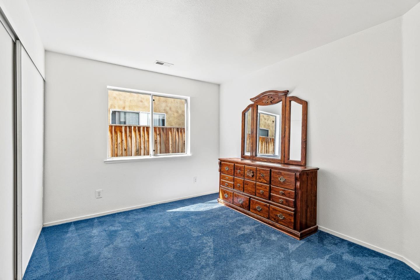 Detail Gallery Image 28 of 38 For 910 Cortina Way, Salinas,  CA 93905 - 4 Beds | 2 Baths
