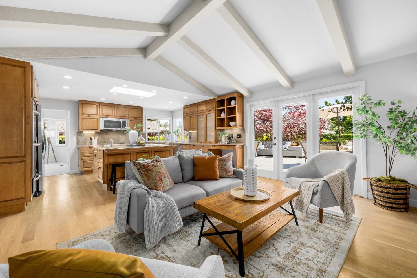Detail Gallery Image 19 of 63 For 105 Jocelyn Ct, Santa Cruz,  CA 95060 - 4 Beds | 2/1 Baths