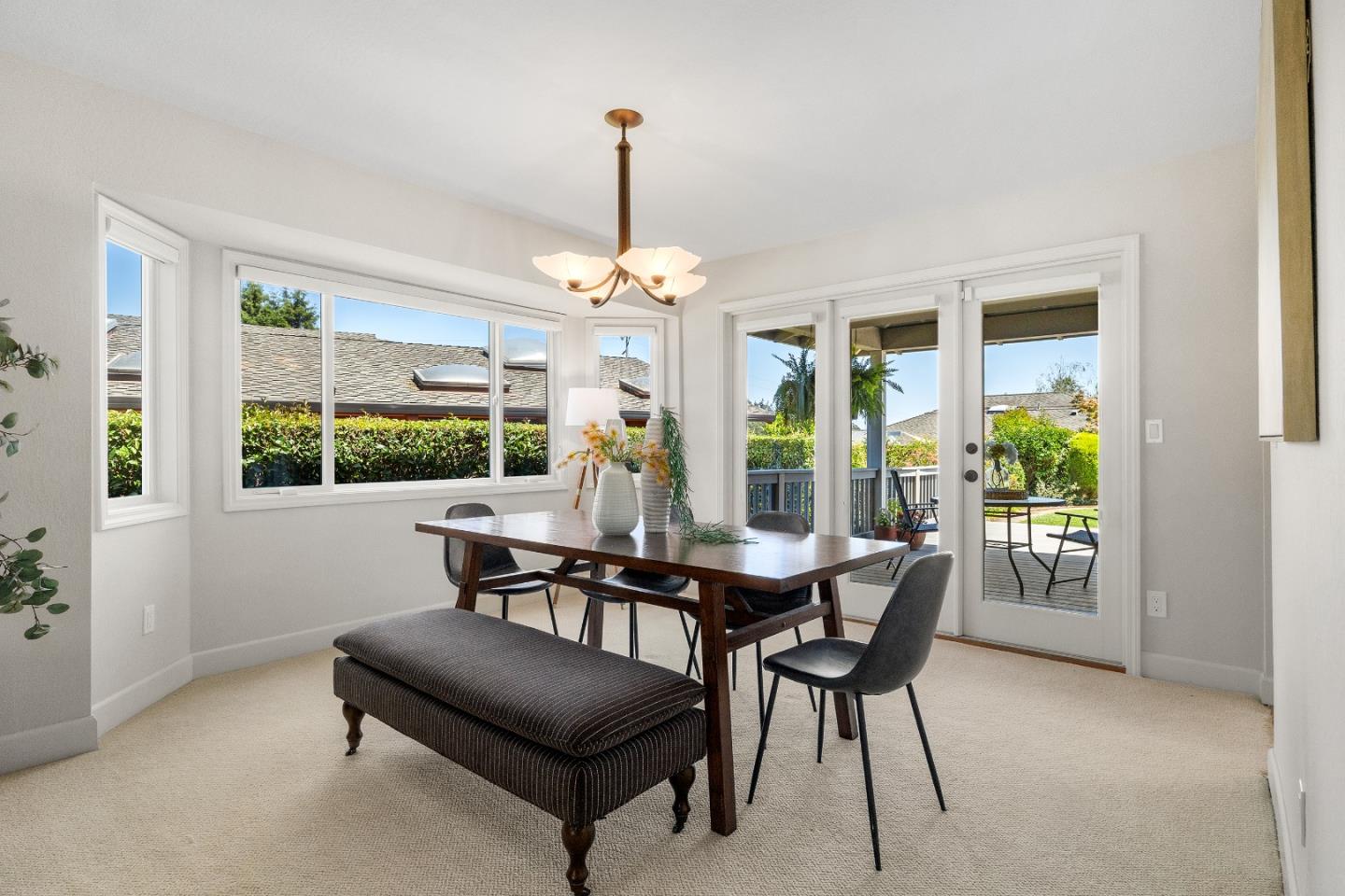 Detail Gallery Image 9 of 63 For 105 Jocelyn Ct, Santa Cruz,  CA 95060 - 4 Beds | 2/1 Baths
