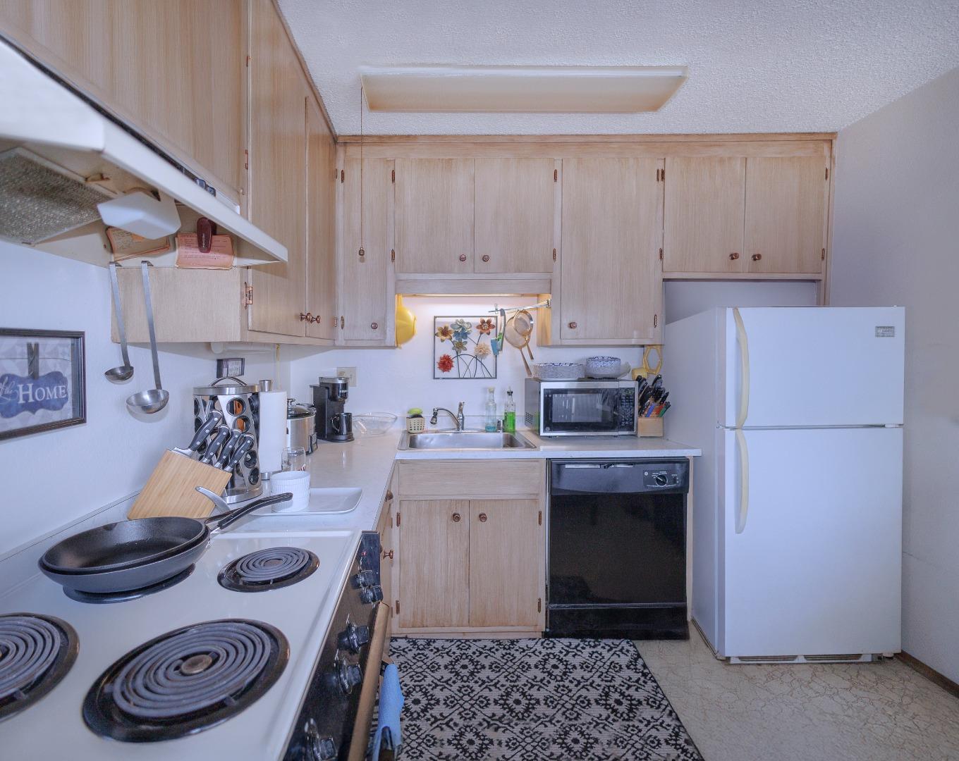 Detail Gallery Image 12 of 31 For 432 Richmond Dr, Millbrae,  CA 94030 - – Beds | – Baths