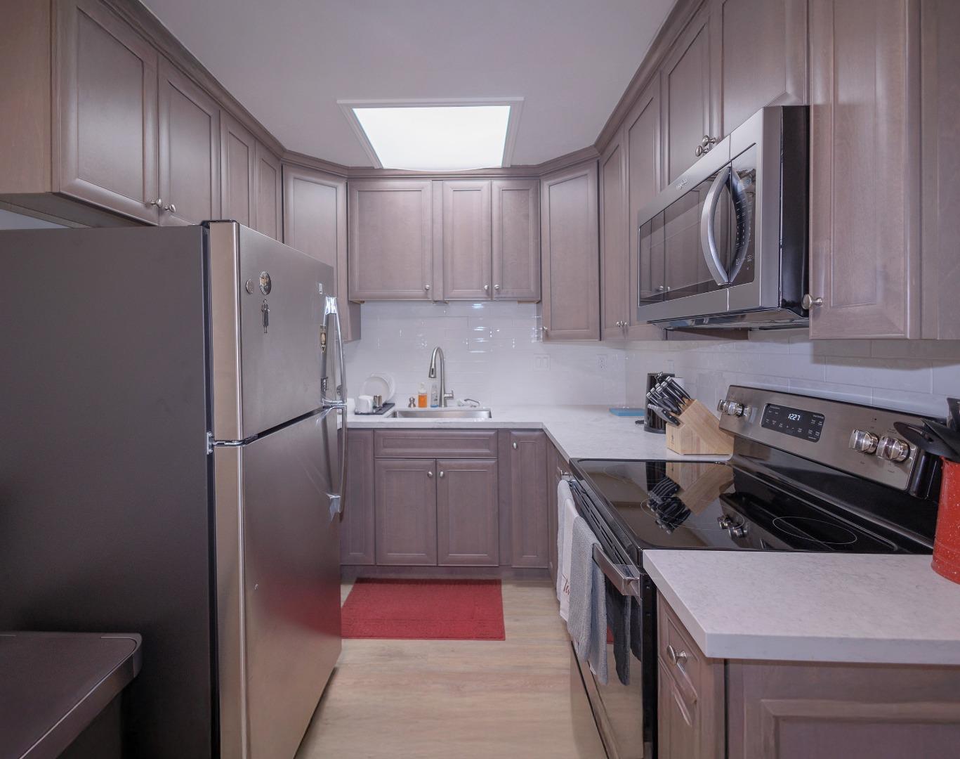Detail Gallery Image 8 of 31 For 432 Richmond Dr, Millbrae,  CA 94030 - – Beds | – Baths