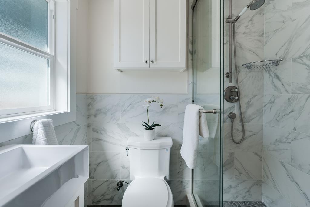 Detail Gallery Image 11 of 38 For 430 Hillcrest Dr, Aptos,  CA 95003 - 3 Beds | 2 Baths