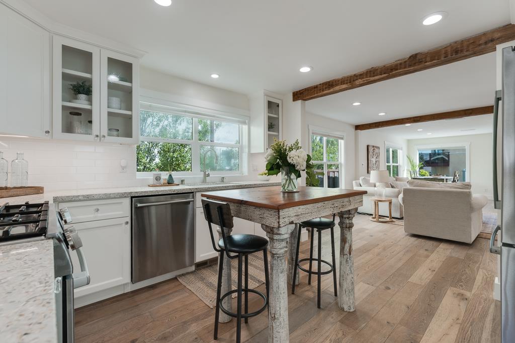 Detail Gallery Image 20 of 38 For 430 Hillcrest Dr, Aptos,  CA 95003 - 3 Beds | 2 Baths