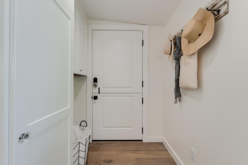 Detail Gallery Image 27 of 38 For 430 Hillcrest Dr, Aptos,  CA 95003 - 3 Beds | 2 Baths