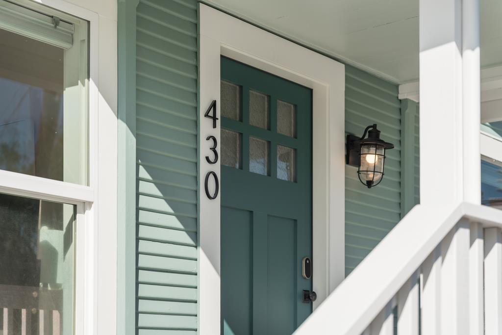 Detail Gallery Image 3 of 38 For 430 Hillcrest Dr, Aptos,  CA 95003 - 3 Beds | 2 Baths