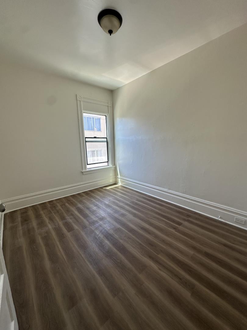 Detail Gallery Image 13 of 15 For 3484 Mission St #2,  San Francisco,  CA 94110 - 3 Beds | 1 Baths