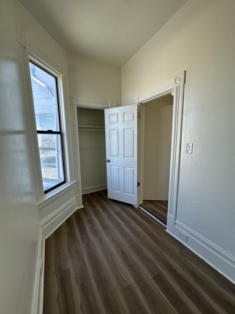 Detail Gallery Image 7 of 15 For 3484 Mission St #2,  San Francisco,  CA 94110 - 3 Beds | 1 Baths
