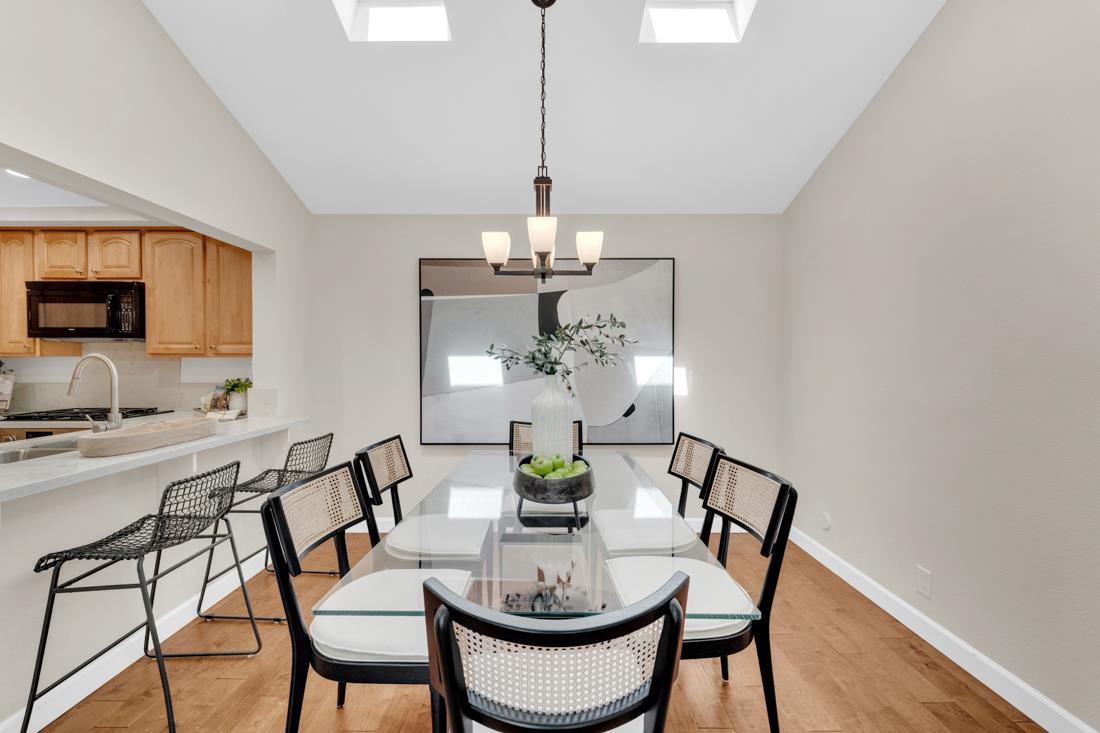 Detail Gallery Image 12 of 38 For 419 Clearview Dr, Los Gatos,  CA 95032 - 3 Beds | 2 Baths