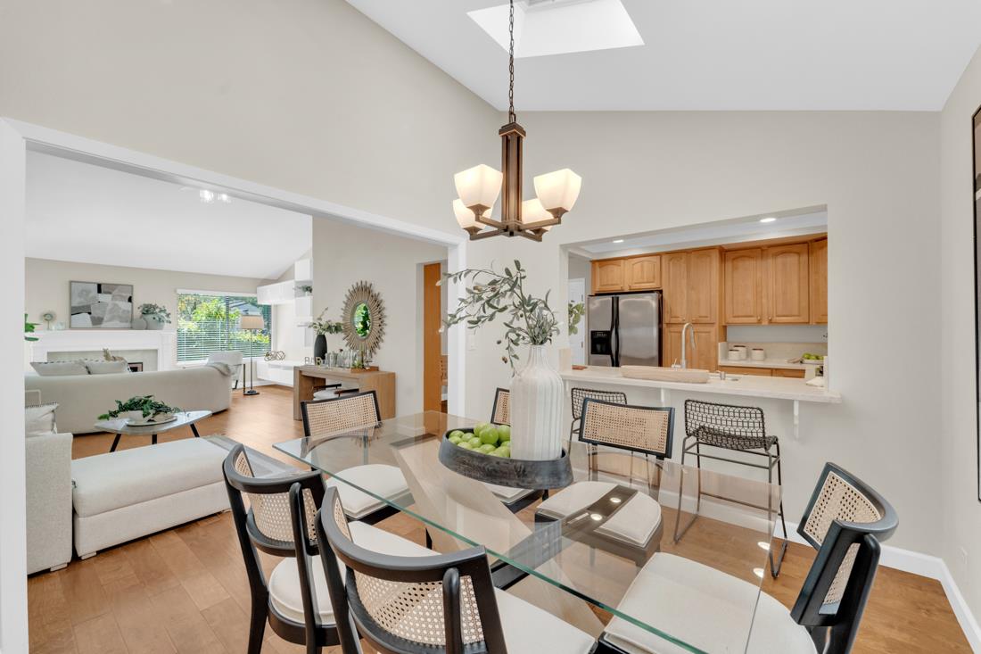 Detail Gallery Image 13 of 38 For 419 Clearview Dr, Los Gatos,  CA 95032 - 3 Beds | 2 Baths
