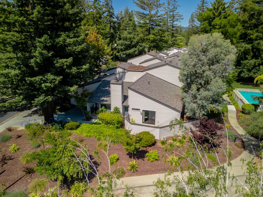 Detail Gallery Image 2 of 38 For 419 Clearview Dr, Los Gatos,  CA 95032 - 3 Beds | 2 Baths