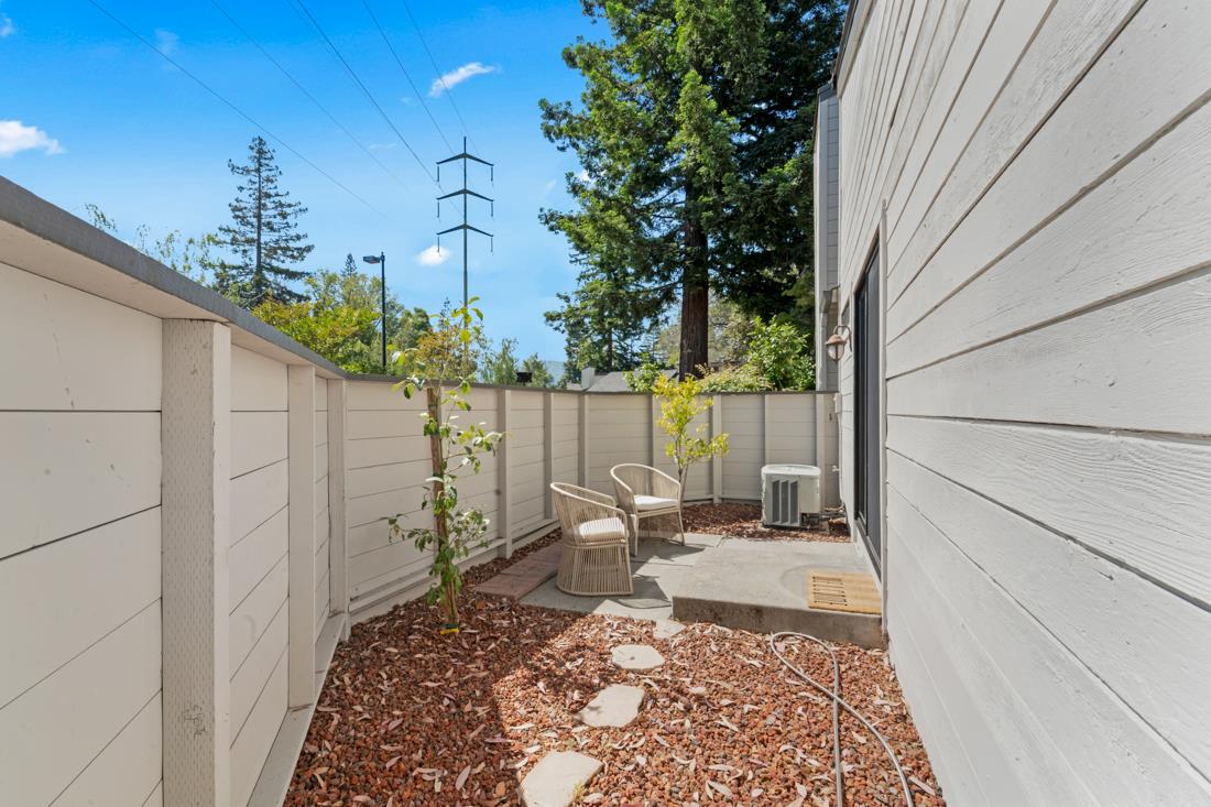 Detail Gallery Image 33 of 38 For 419 Clearview Dr, Los Gatos,  CA 95032 - 3 Beds | 2 Baths