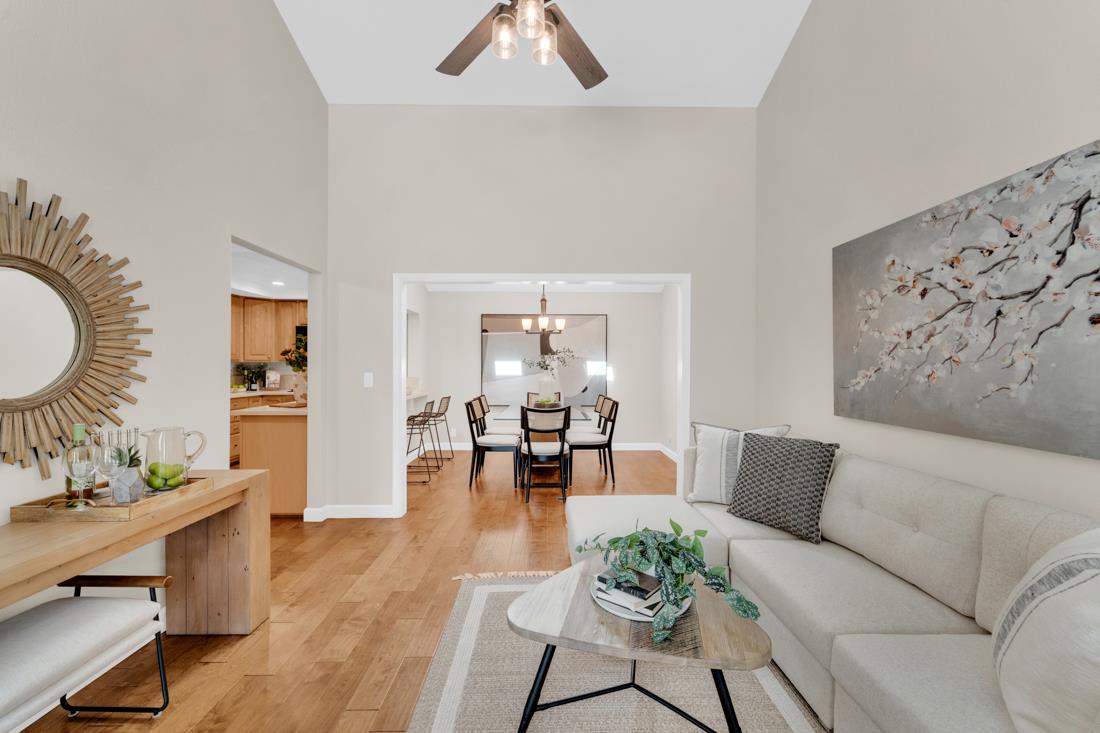 Detail Gallery Image 9 of 38 For 419 Clearview Dr, Los Gatos,  CA 95032 - 3 Beds | 2 Baths