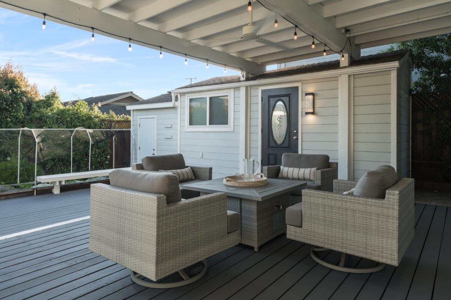 Detail Gallery Image 59 of 75 For 129 Santa Cruz Ave, Aptos,  CA 95003 - 2 Beds | 3 Baths