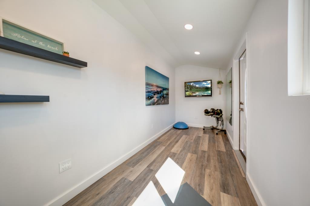 Detail Gallery Image 61 of 75 For 129 Santa Cruz Ave, Aptos,  CA 95003 - 2 Beds | 3 Baths