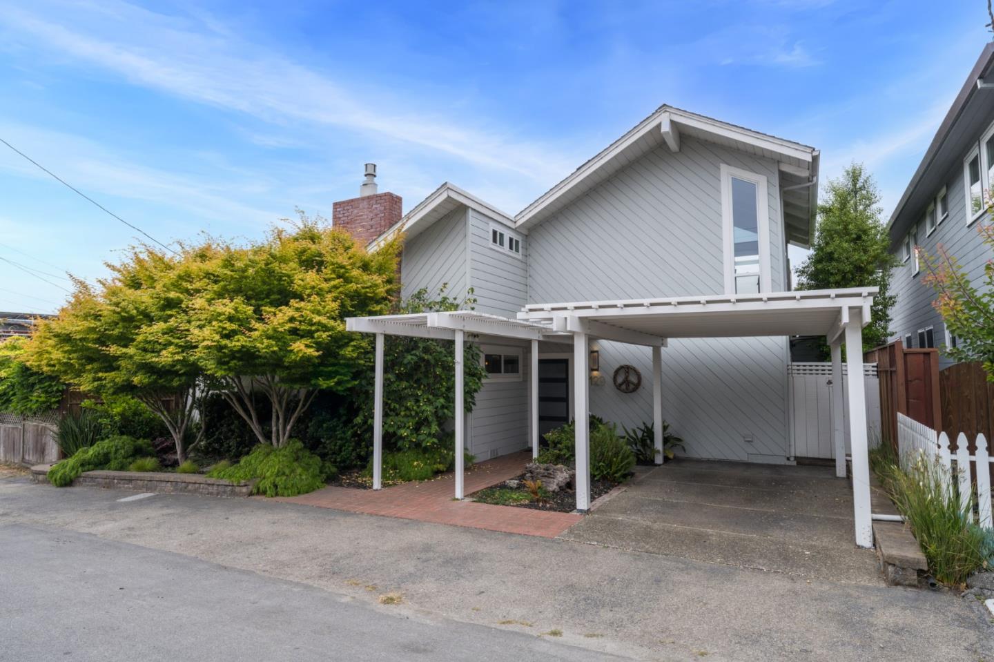 Detail Gallery Image 63 of 75 For 129 Santa Cruz Ave, Aptos,  CA 95003 - 2 Beds | 3 Baths