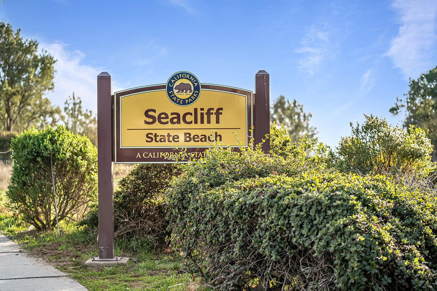 Detail Gallery Image 66 of 75 For 129 Santa Cruz Ave, Aptos,  CA 95003 - 2 Beds | 3 Baths
