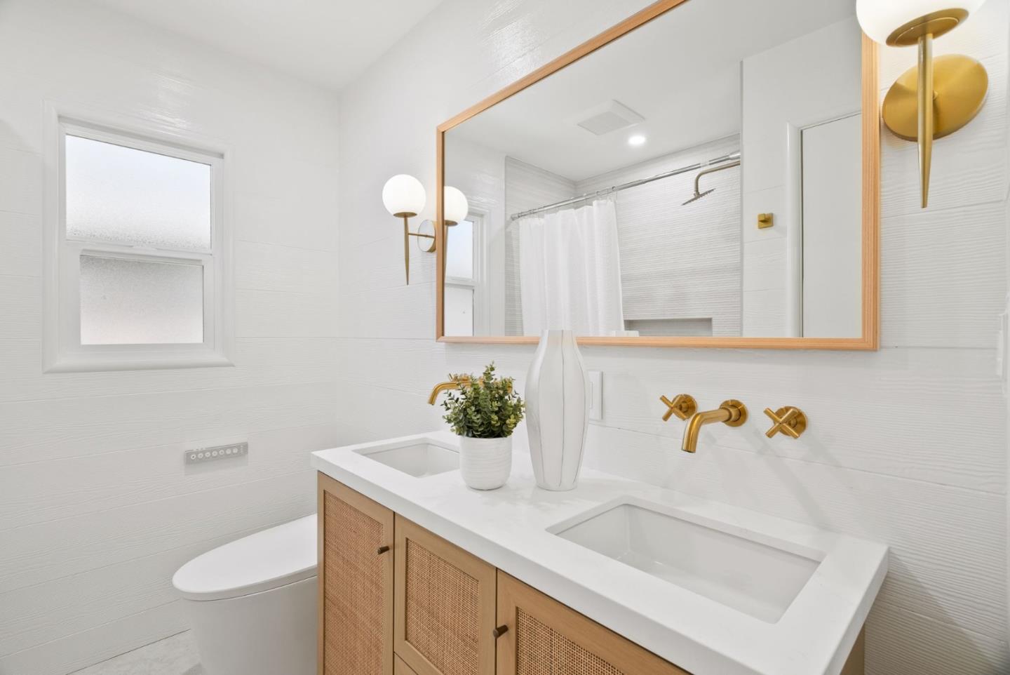 Detail Gallery Image 18 of 60 For 520 S Bayview Ave, Sunnyvale,  CA 94086 - 3 Beds | 2 Baths