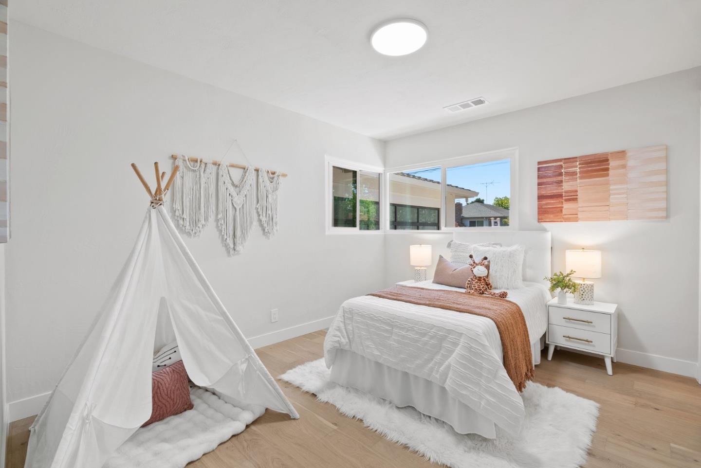 Detail Gallery Image 24 of 60 For 520 S Bayview Ave, Sunnyvale,  CA 94086 - 3 Beds | 2 Baths