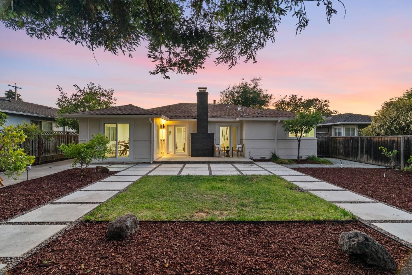 Detail Gallery Image 27 of 60 For 520 S Bayview Ave, Sunnyvale,  CA 94086 - 3 Beds | 2 Baths