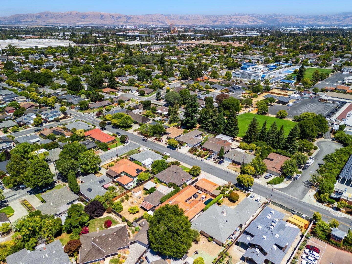 Detail Gallery Image 38 of 60 For 520 S Bayview Ave, Sunnyvale,  CA 94086 - 3 Beds | 2 Baths