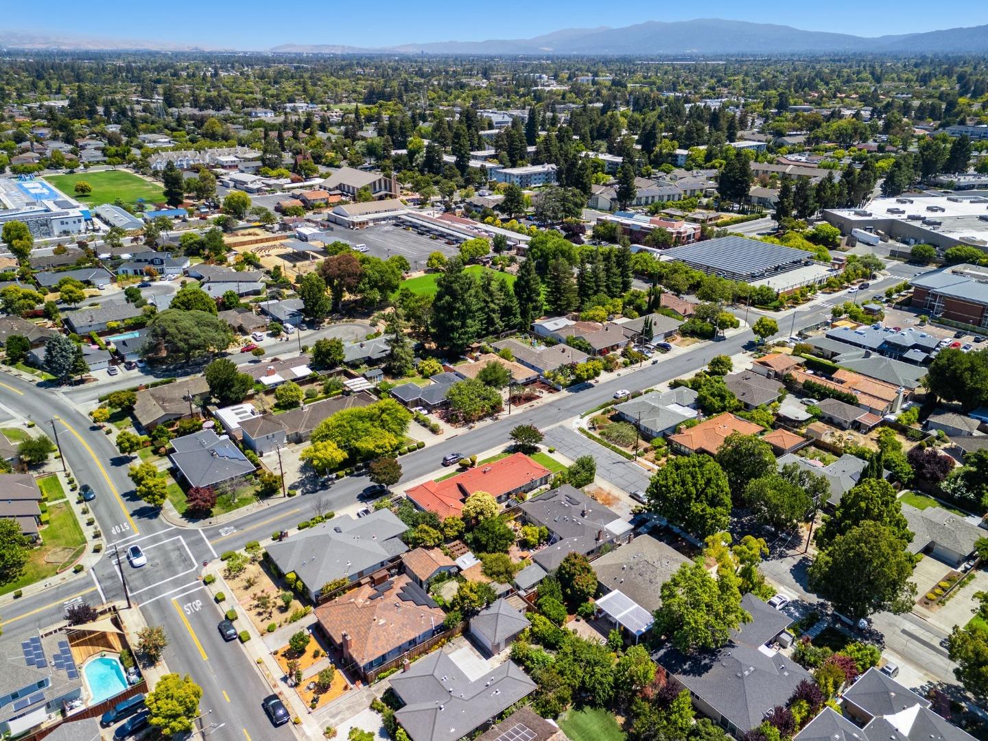 Detail Gallery Image 40 of 60 For 520 S Bayview Ave, Sunnyvale,  CA 94086 - 3 Beds | 2 Baths