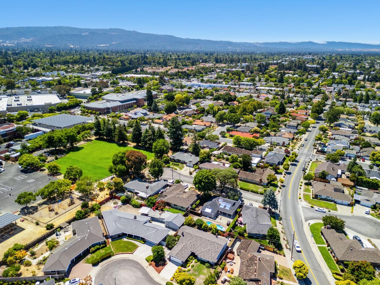 Detail Gallery Image 41 of 60 For 520 S Bayview Ave, Sunnyvale,  CA 94086 - 3 Beds | 2 Baths