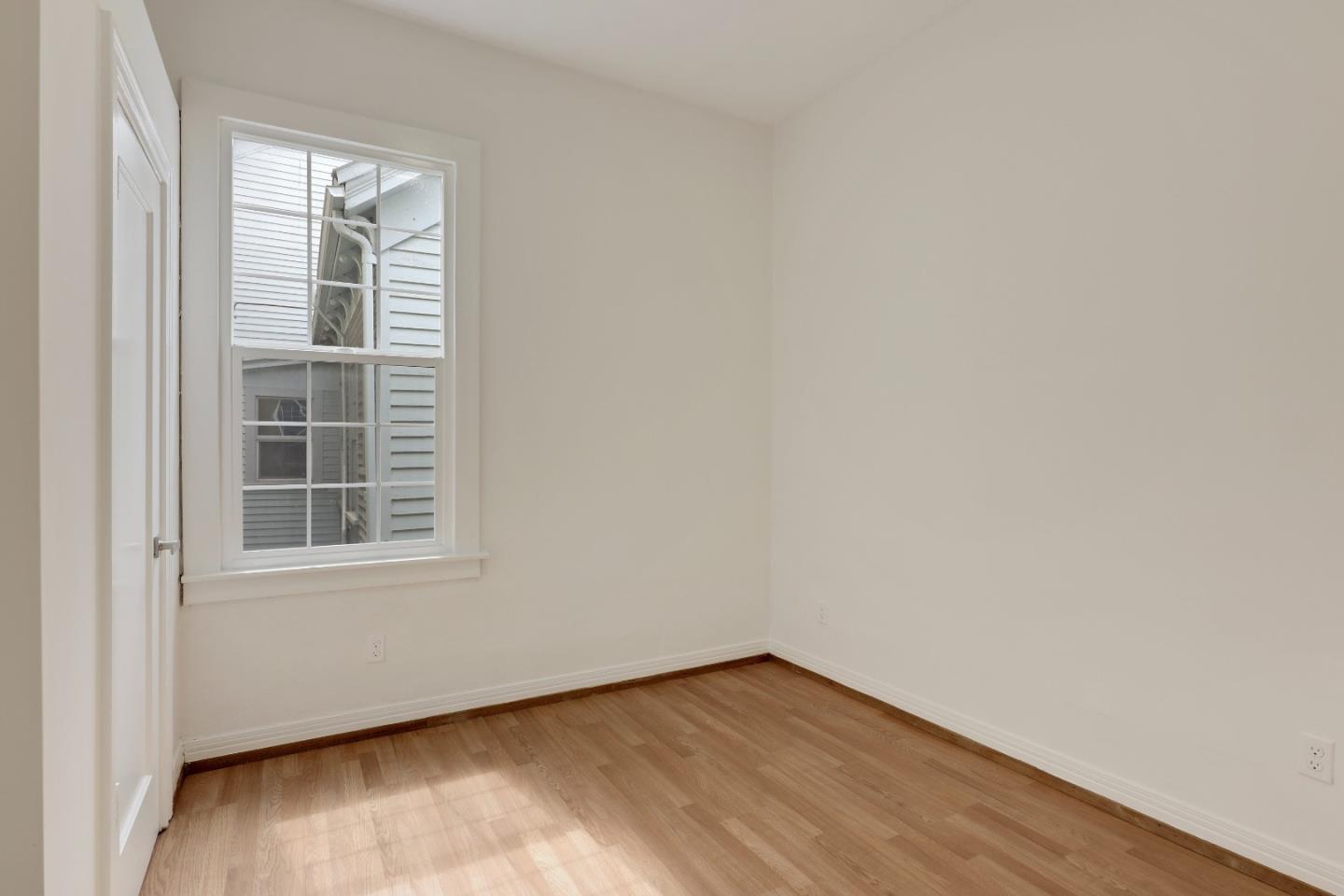 Detail Gallery Image 17 of 41 For 213 7th St, Oakland,  CA 94607 - – Beds | – Baths