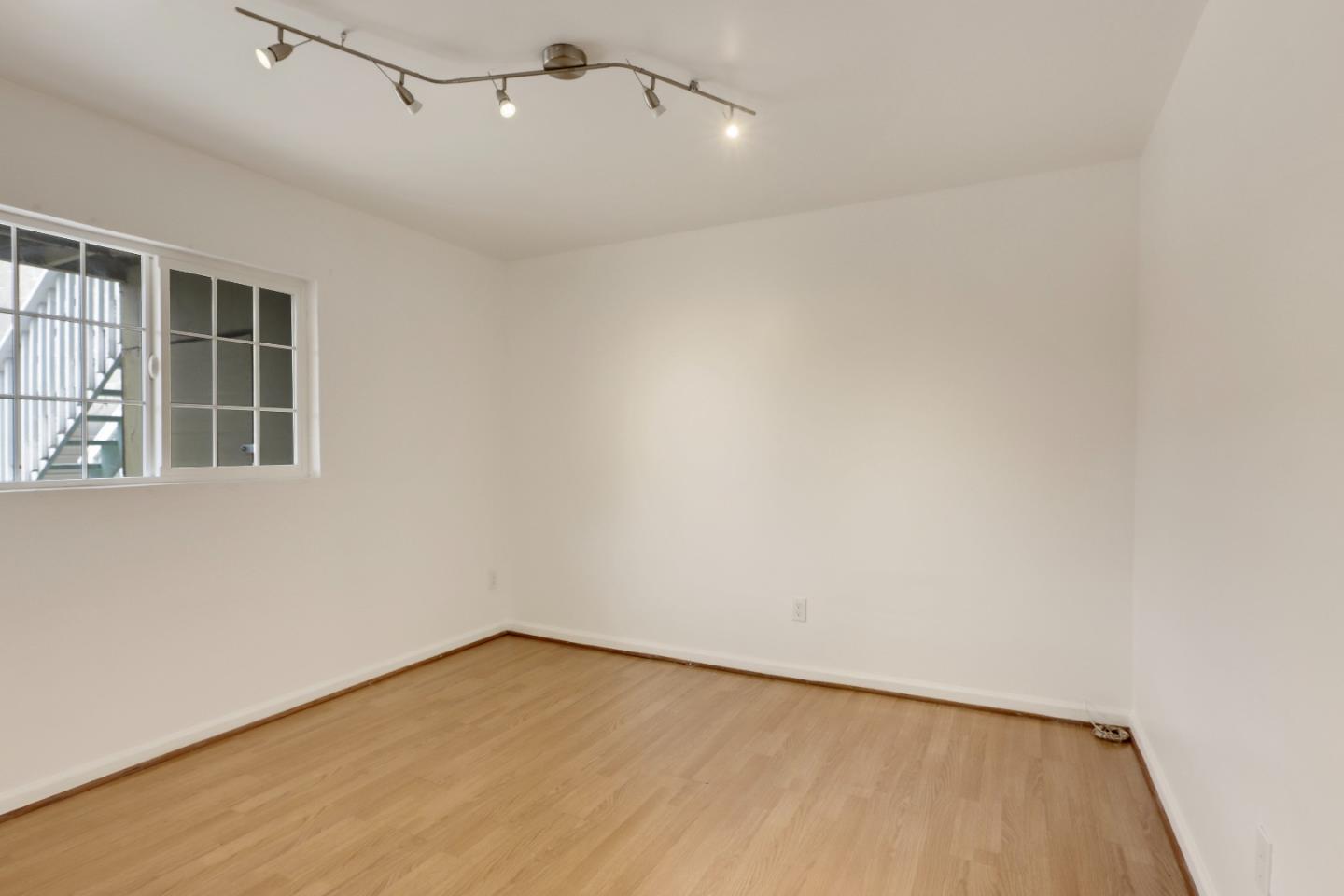 Detail Gallery Image 31 of 41 For 213 7th St, Oakland,  CA 94607 - – Beds | – Baths