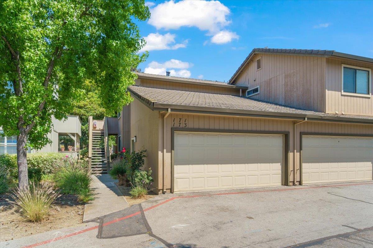Detail Gallery Image 10 of 10 For 173 Del Monte Ln, Morgan Hill,  CA 95037 - 2 Beds | 2 Baths