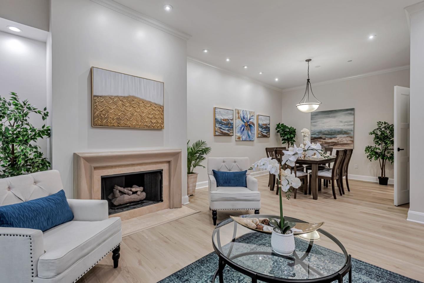 Detail Gallery Image 5 of 28 For 555 Byron St #105,  Palo Alto,  CA 94301 - 2 Beds | 2 Baths