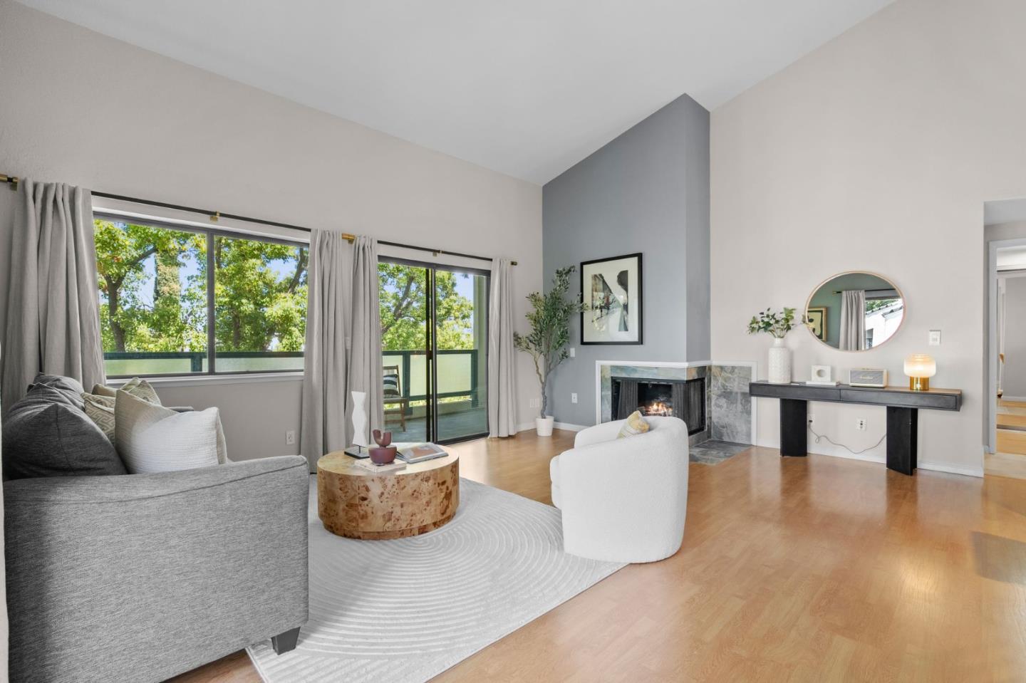 Detail Gallery Image 10 of 57 For 4671 Albany Cir #150,  San Jose,  CA 95129 - 2 Beds | 2 Baths