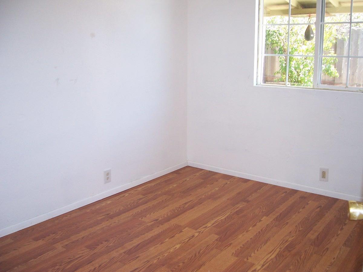 Detail Gallery Image 11 of 17 For 25620 Jefferson St, Chualar,  CA 93925 - 3 Beds | 2 Baths