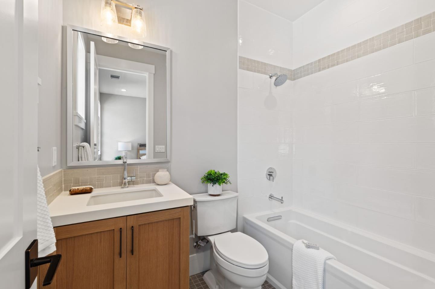 Detail Gallery Image 29 of 45 For 16166 E Mozart Ave, Los Gatos,  CA 95032 - 5 Beds | 4/1 Baths