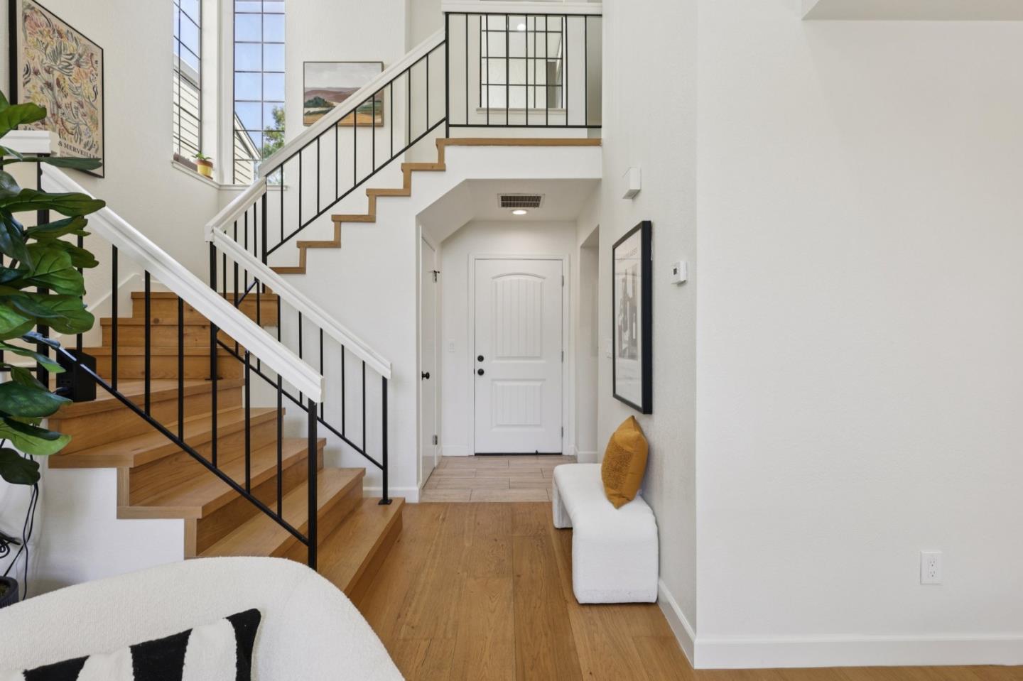 Detail Gallery Image 4 of 36 For 270 Ontario Rd, Milpitas,  CA 95035 - 3 Beds | 2/1 Baths