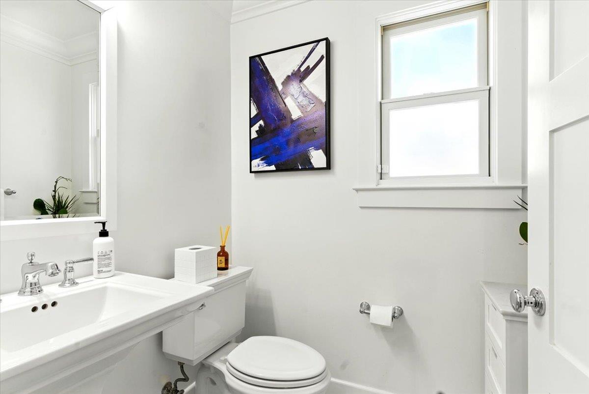 Detail Gallery Image 11 of 65 For 16218 George St, Los Gatos,  CA 95032 - 4 Beds | 4/1 Baths