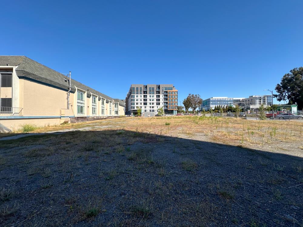 1810 El Camino Real, Burlingame, CA, 94010