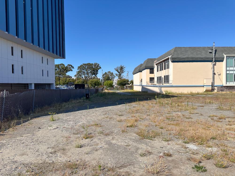 1810 El Camino Real, Burlingame, CA, 94010