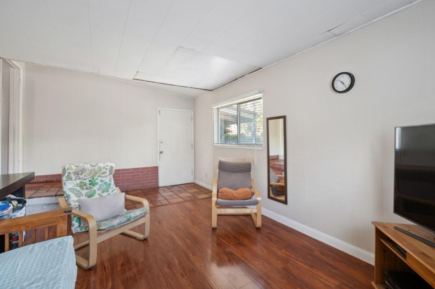 Detail Gallery Image 14 of 20 For 17315 via Flores, San Lorenzo,  CA 94580 - 3 Beds | 2 Baths