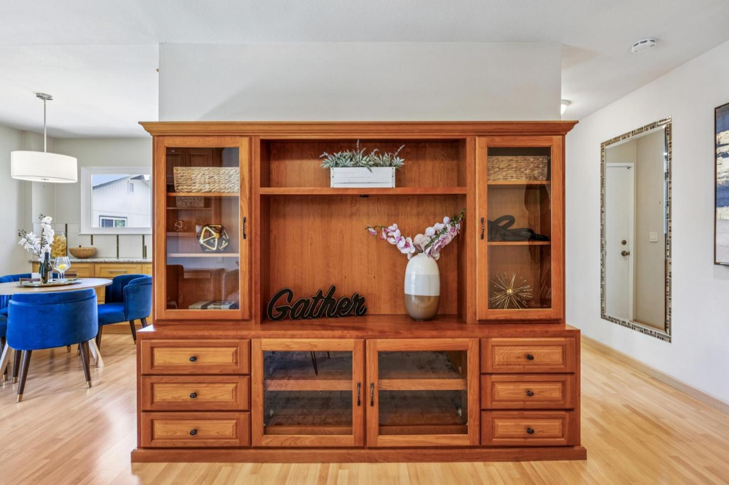 Detail Gallery Image 10 of 21 For 94 Flynn Ave #D,  Mountain View,  CA 94043 - 2 Beds | 1 Baths