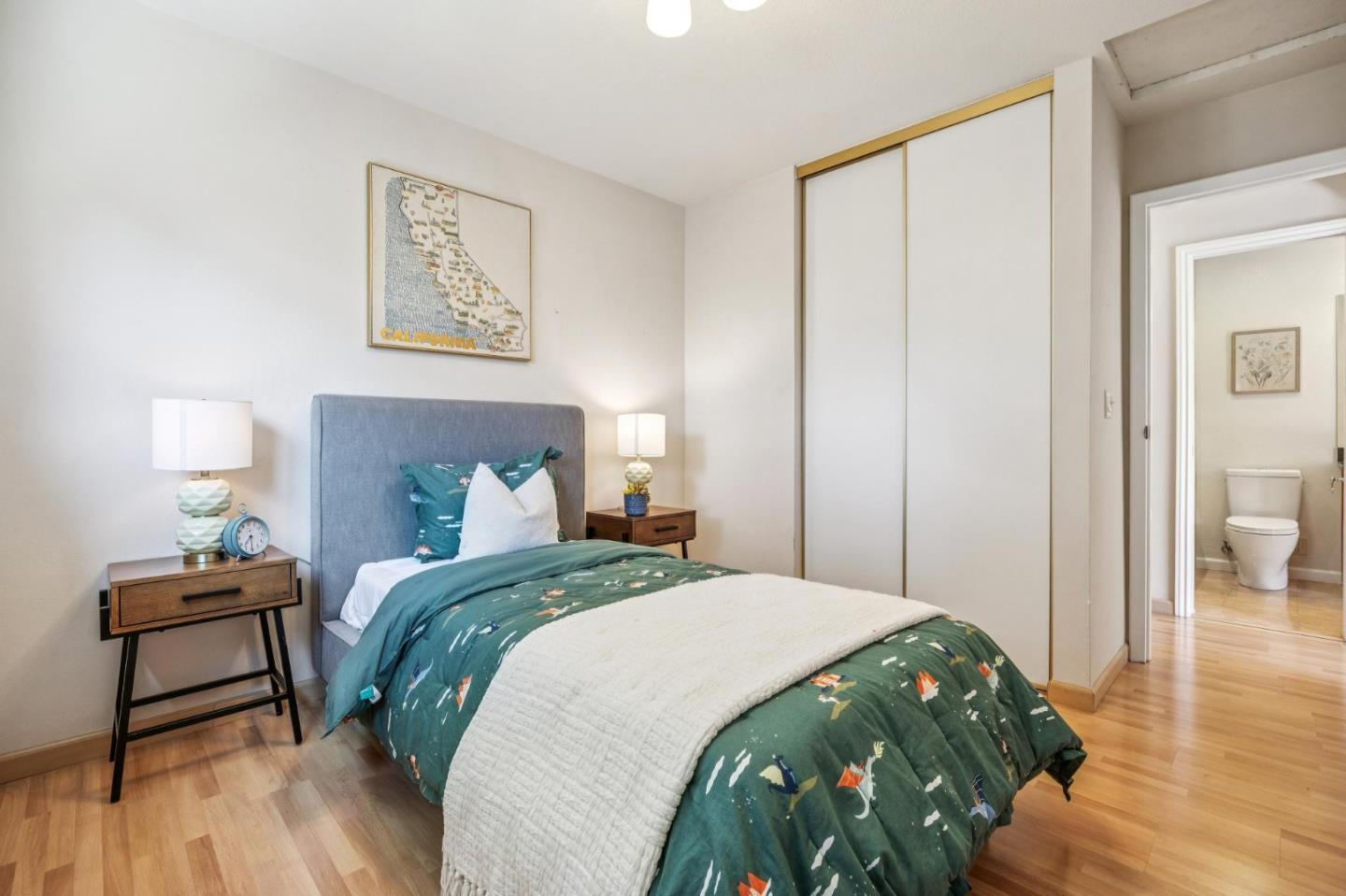 Detail Gallery Image 14 of 21 For 94 Flynn Ave #D,  Mountain View,  CA 94043 - 2 Beds | 1 Baths
