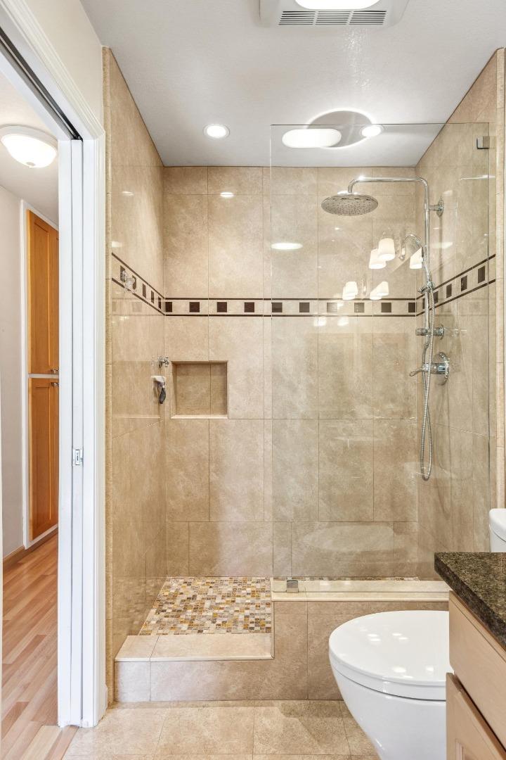 Detail Gallery Image 16 of 21 For 94 Flynn Ave #D,  Mountain View,  CA 94043 - 2 Beds | 1 Baths