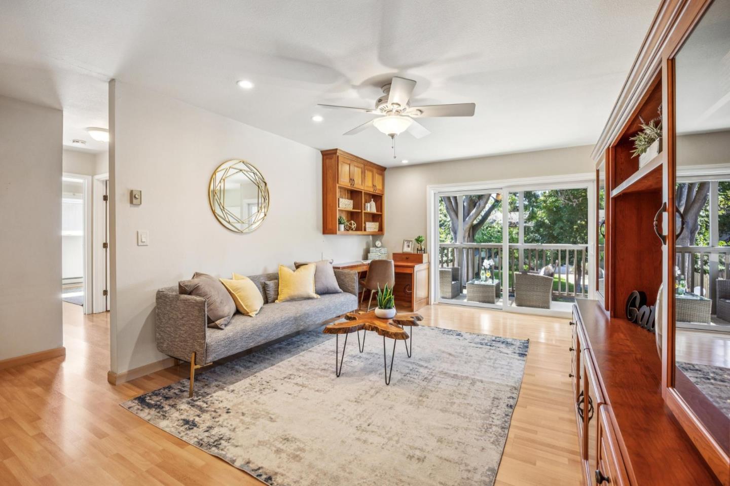 Detail Gallery Image 7 of 21 For 94 Flynn Ave #D,  Mountain View,  CA 94043 - 2 Beds | 1 Baths