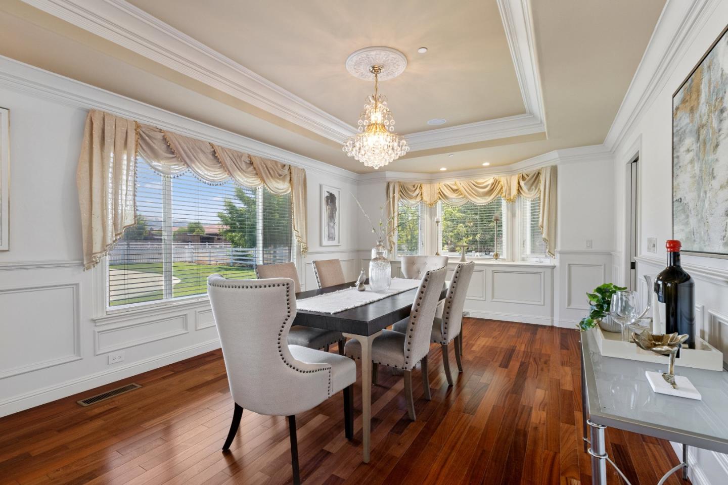 Detail Gallery Image 22 of 99 For 9885 Wilford Way, Gilroy,  CA 95020 - 4 Beds | 4 Baths
