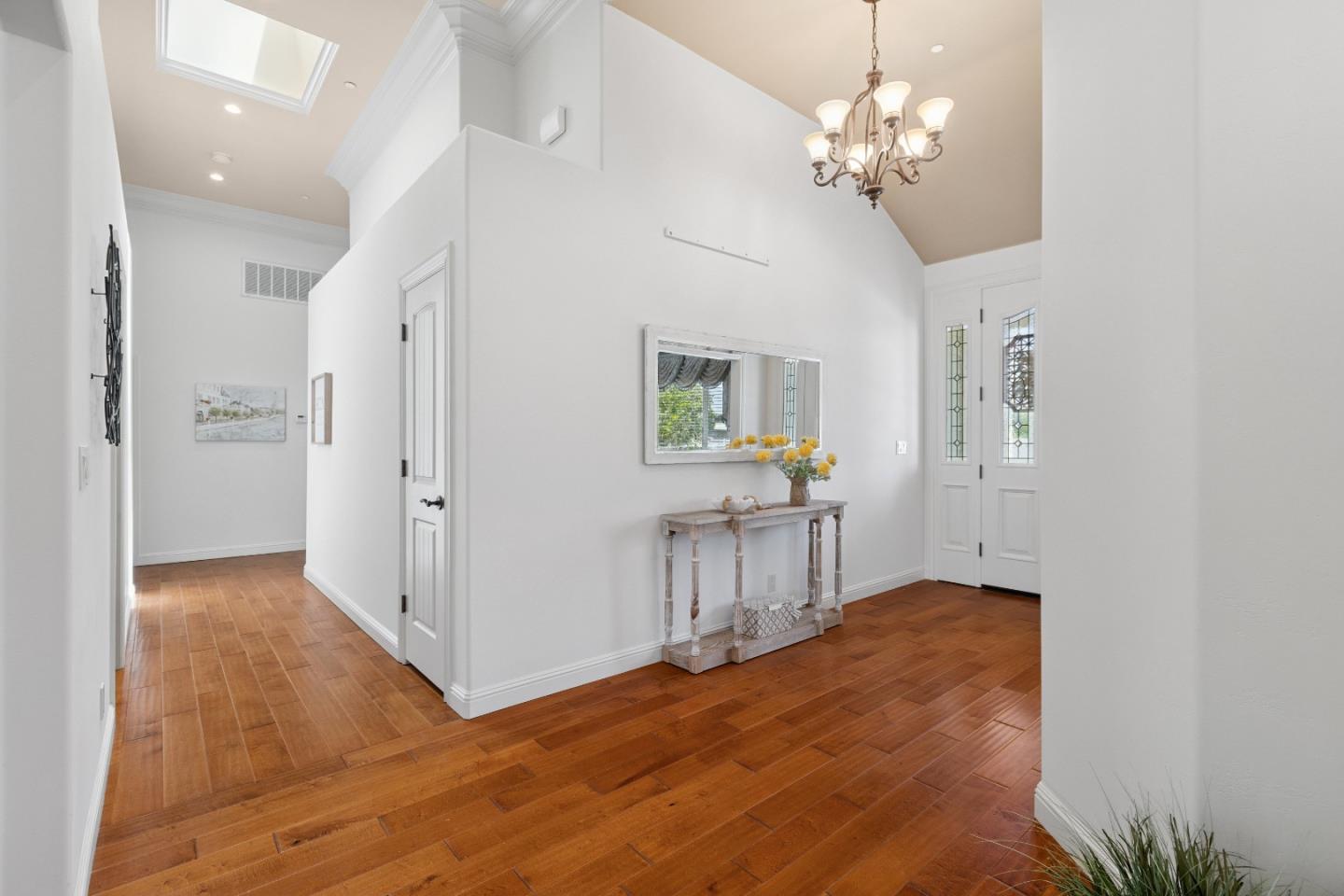 Detail Gallery Image 26 of 99 For 9885 Wilford Way, Gilroy,  CA 95020 - 4 Beds | 4 Baths