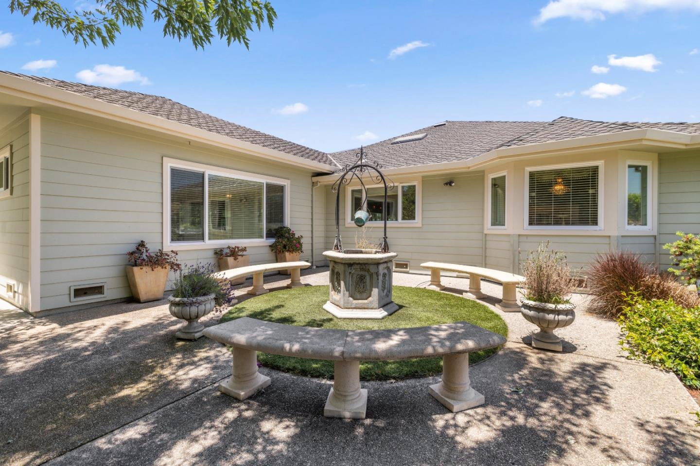 Detail Gallery Image 70 of 99 For 9885 Wilford Way, Gilroy,  CA 95020 - 4 Beds | 4 Baths