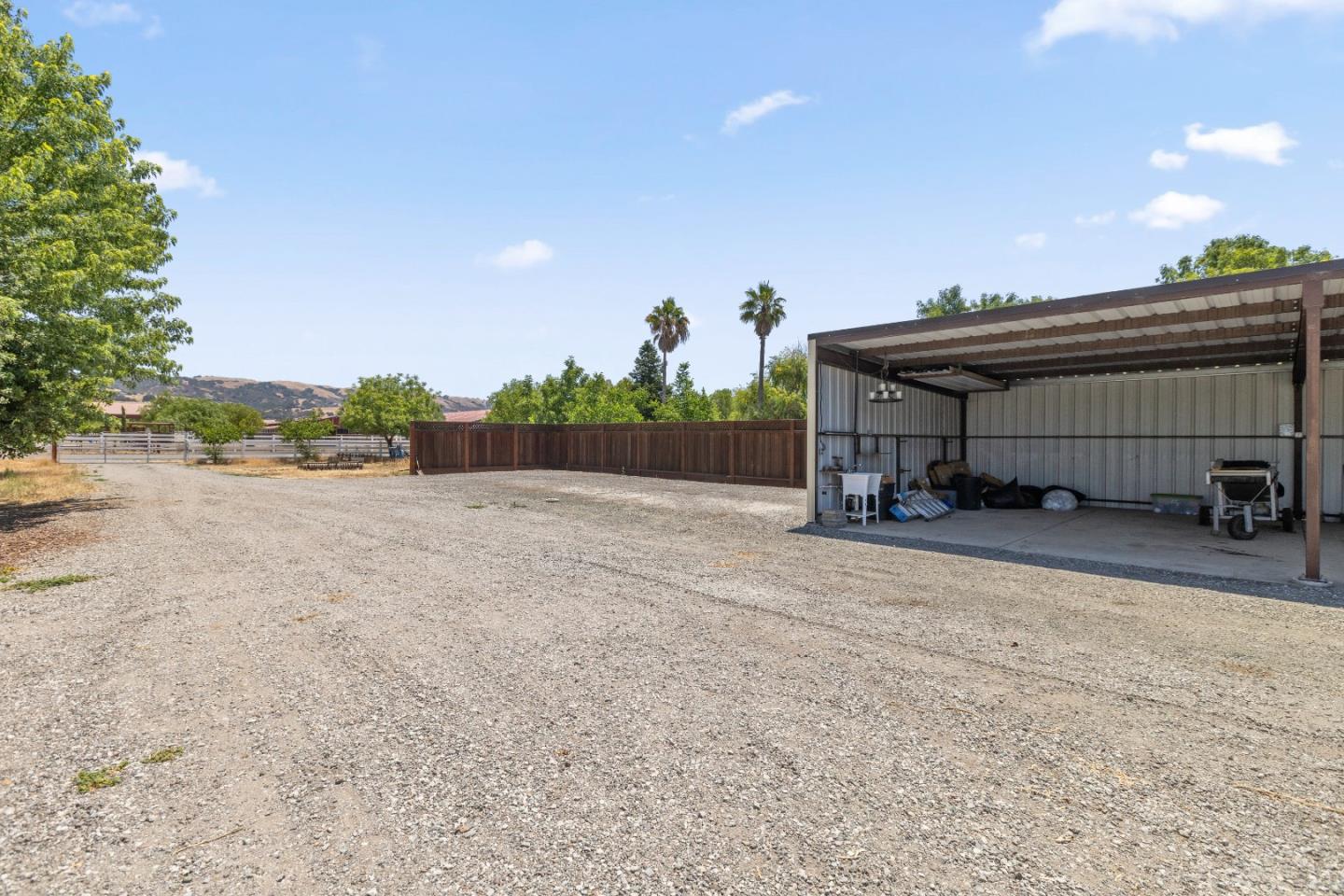 Detail Gallery Image 72 of 99 For 9885 Wilford Way, Gilroy,  CA 95020 - 4 Beds | 4 Baths