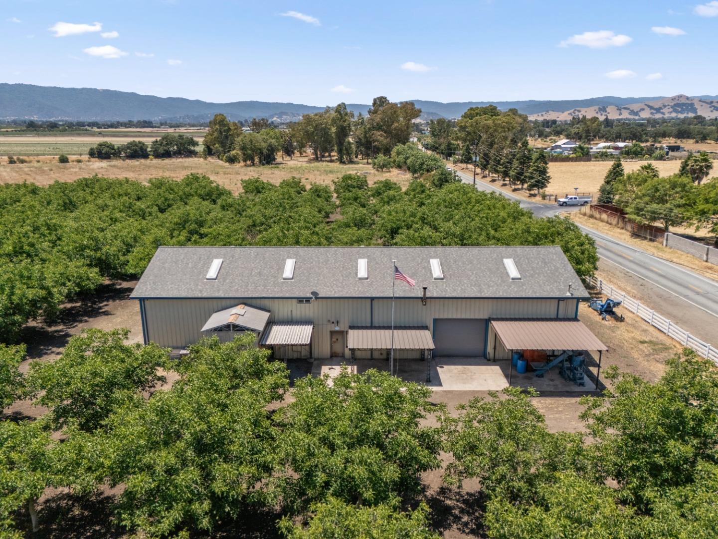 Detail Gallery Image 87 of 99 For 9885 Wilford Way, Gilroy,  CA 95020 - 4 Beds | 4 Baths