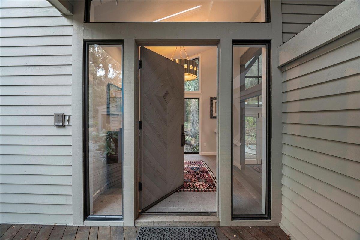 Detail Gallery Image 7 of 108 For 28140 Story Hill Ln, Los Altos Hills,  CA 94022 - 5 Beds | 4/1 Baths